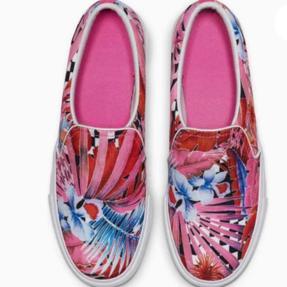 NIKE Women’s Court Royale AC Slip On “Laser Fuchsia” - Picture 5 of 14